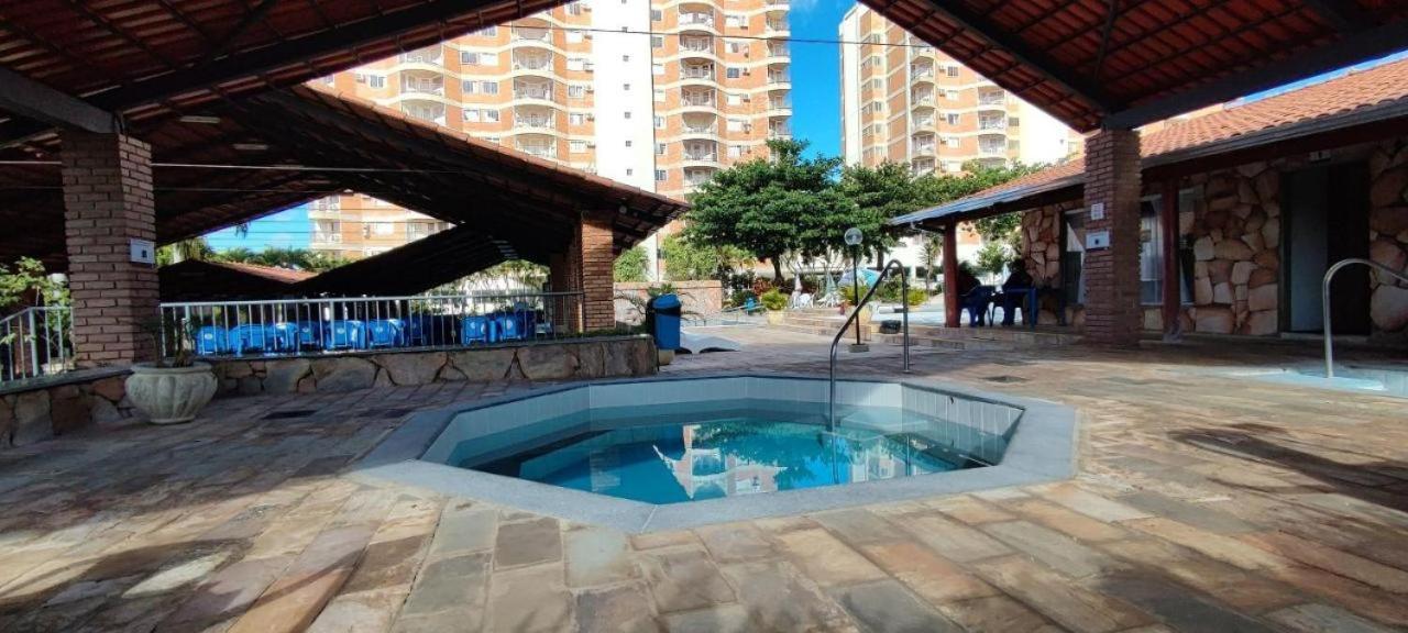 Apartamento Imperio Romano - 2 Quartos, 24Hs Piscina Caldas Novas Exteriör bild